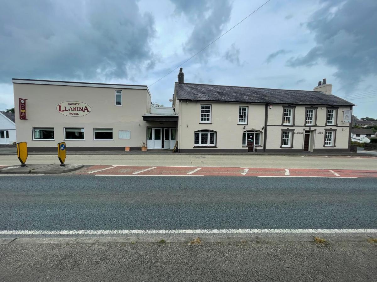 Llanina Arms Ξενοδοχείο Llanarth  Εξωτερικό φωτογραφία